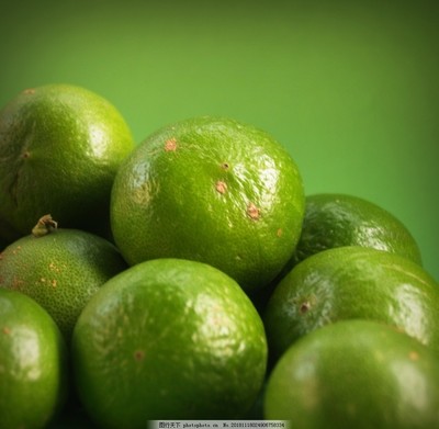 檸檬 不只是酸澀，更是健康與風(fēng)味的黃金寶藏